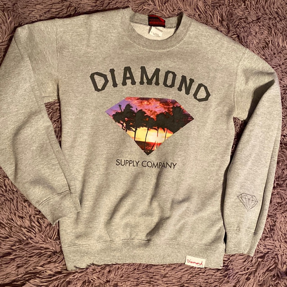 Vintage Gray Diamond crew neck